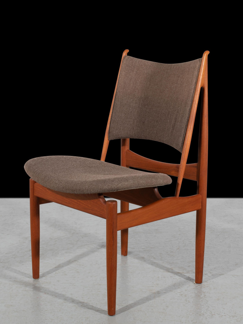 Finn JUHL 1912-1989 Suite de huit chaises mod. FJ49 dites « Egyptian » – circa 1949