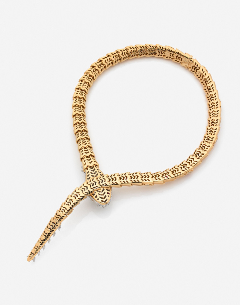 BULGARI  Collier "Serpenti"