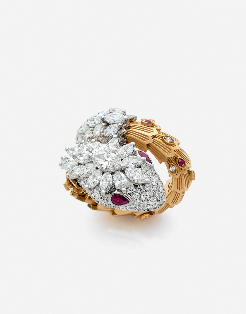 BULGARI  Bague "Serpenti"