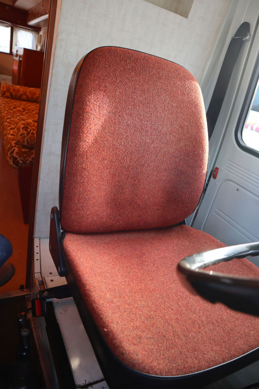 1977 Mercedes-Benz 508D Camping-Car par Notin  No reserve