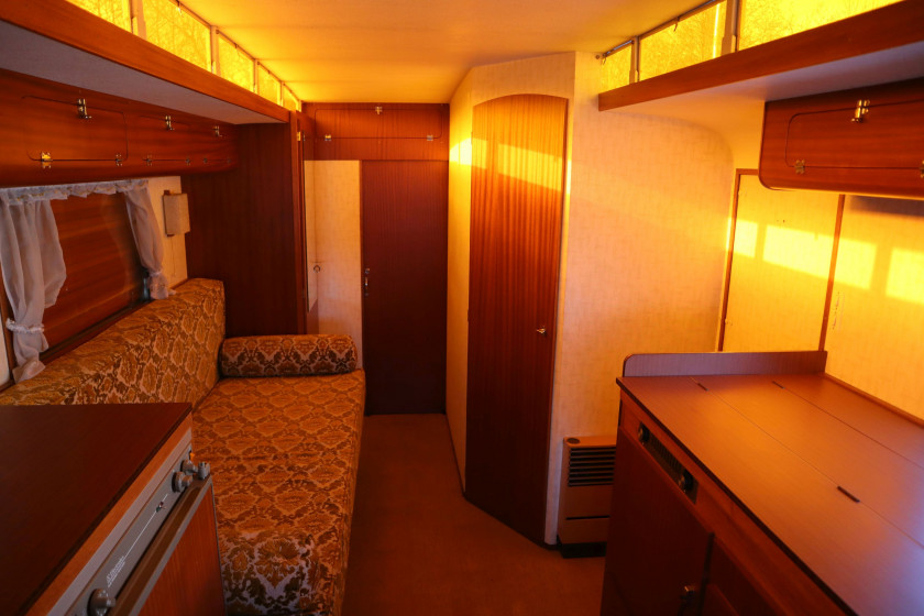 1977 Mercedes-Benz 508D Camping-Car par Notin  No reserve