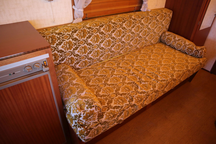 1977 Mercedes-Benz 508D Camping-Car par Notin  No reserve