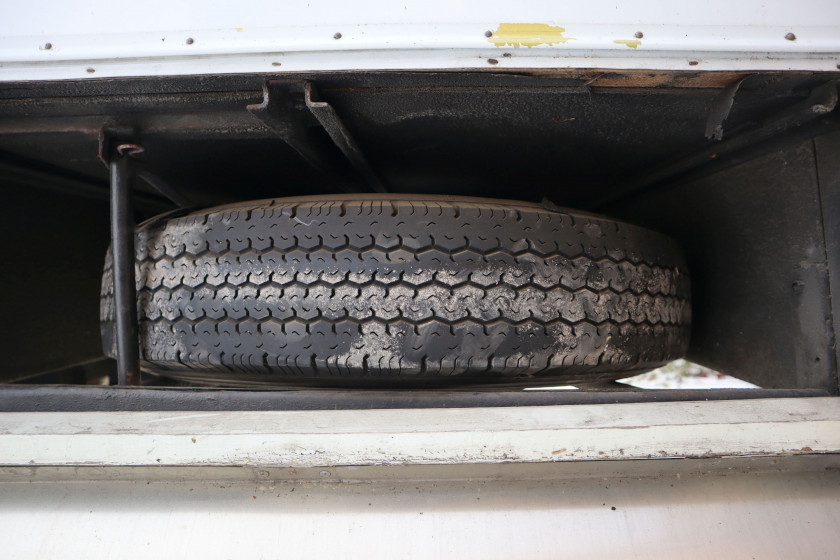 1977 Mercedes-Benz 508D Camping-Car par Notin  No reserve