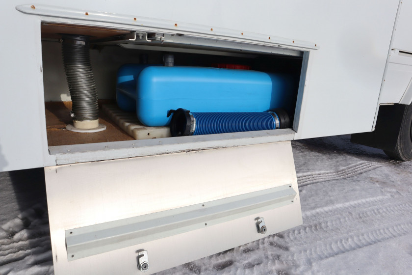 1977 Mercedes-Benz 508D Camping-Car par Notin  No reserve