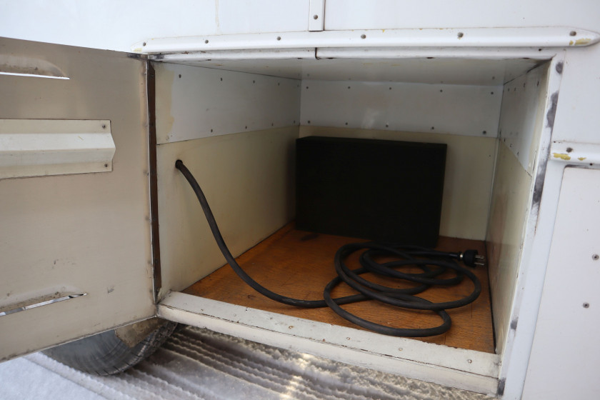 1977 Mercedes-Benz 508D Camping-Car par Notin  No reserve