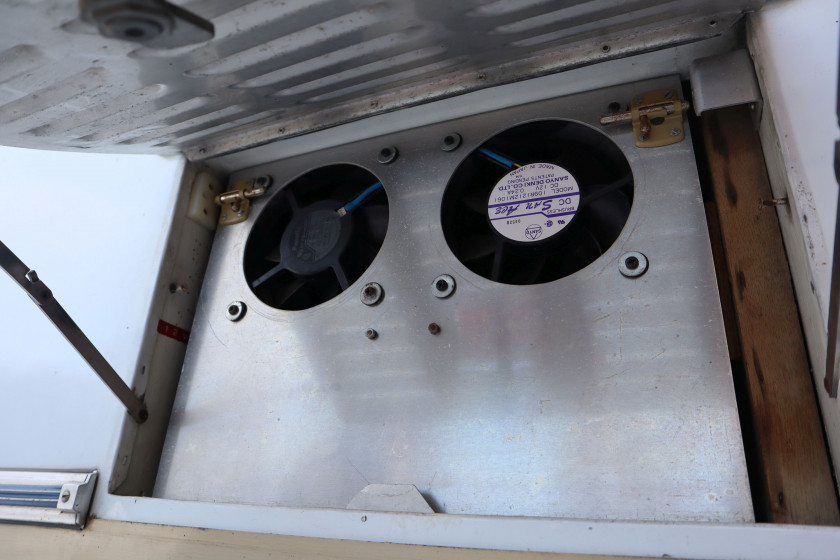 1977 Mercedes-Benz 508D Camping-Car par Notin  No reserve