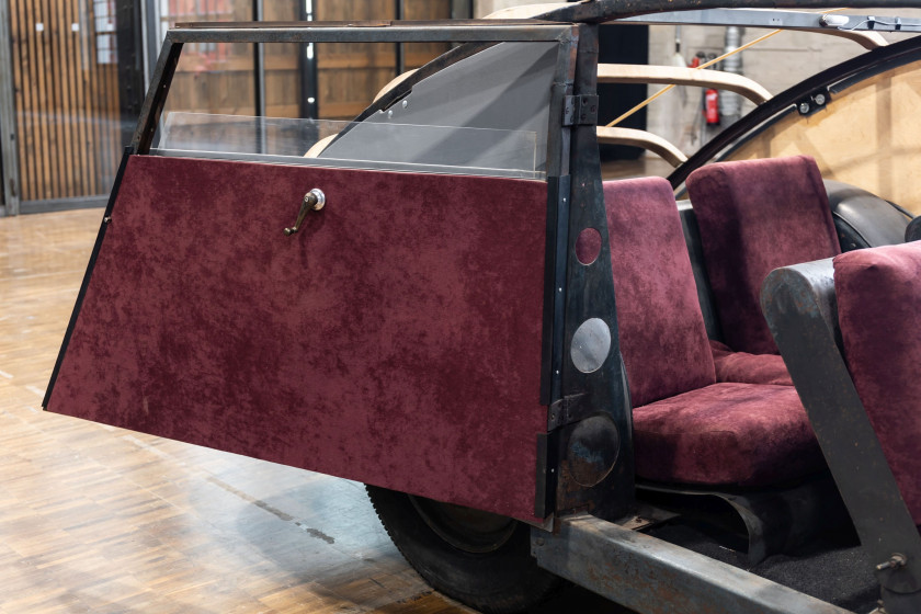 1933 Röhr "Tatzelwurm"  No reserve