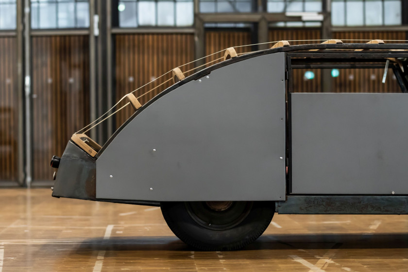 1933 Röhr "Tatzelwurm"  No reserve