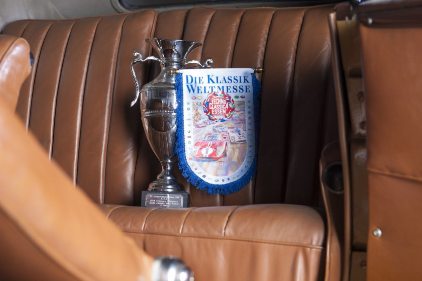 1938 Adler 2.5 L Type 10 Cabriolet par Karmann