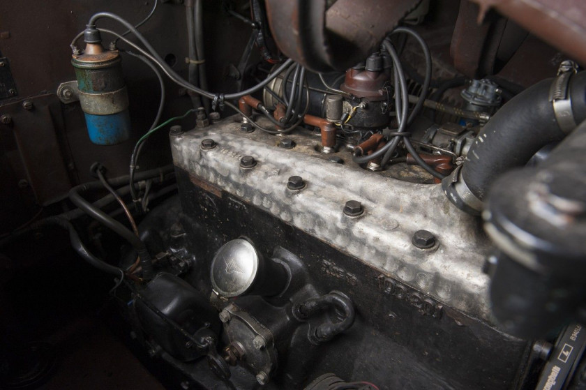 1938 Adler 2.5 L Type 10 Cabriolet par Karmann