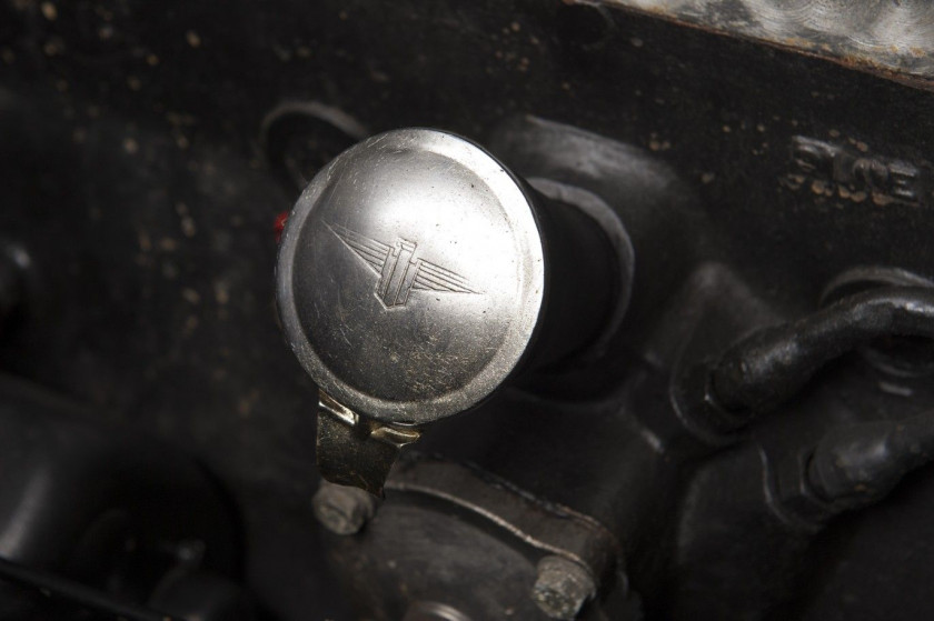 1938 Adler 2.5 L Type 10 Cabriolet par Karmann