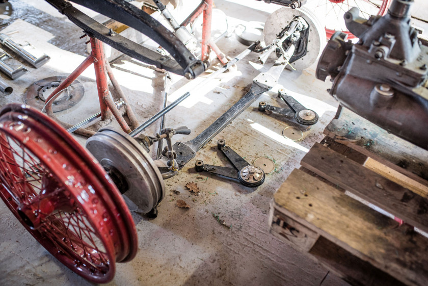 1925 Lot de pièces Salmson Grand Sport Spécial " San Sebastien " version desmodromique  No reserve