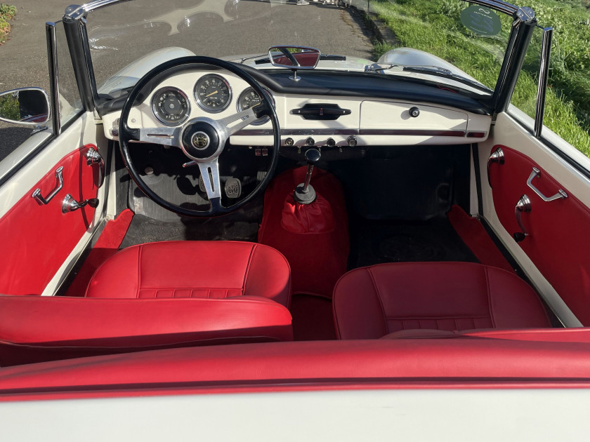 1964 Alfa Romeo 1600 Giulia Spider  No reserve