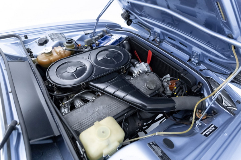 1975 BMW 2.8L E3 berline  No reserve