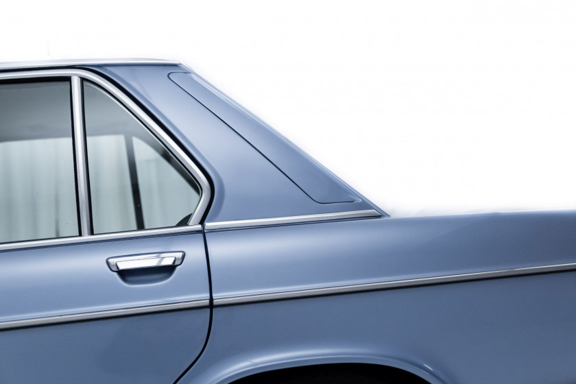 1975 BMW 2.8L E3 berline  No reserve