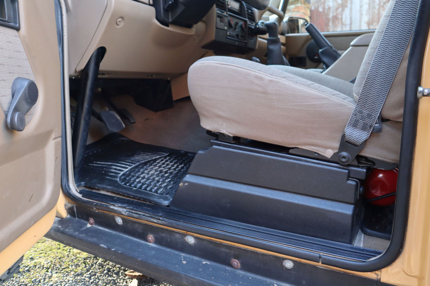 1997 Land Rover Discovery 300 TDi Camel Trophy Mongolie  No reserve