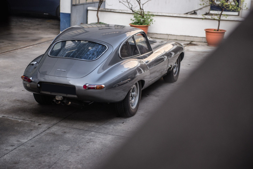 1963 Jaguar Type E Série 1 3,8L coupé préparation "lightweight"