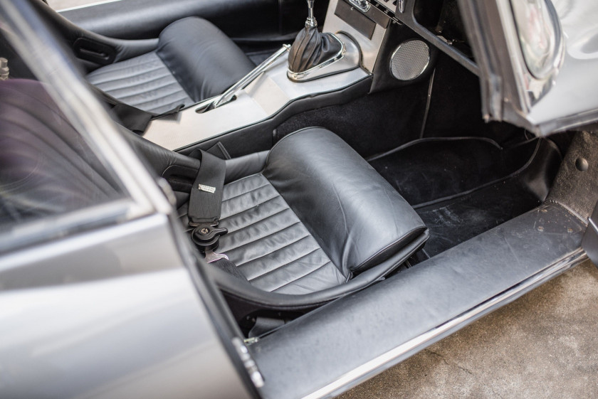 1963 Jaguar Type E Série 1 3,8L coupé préparation "lightweight"