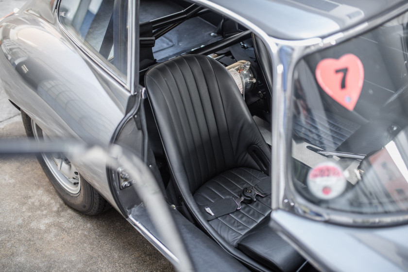 1963 Jaguar Type E Série 1 3,8L coupé préparation "lightweight"