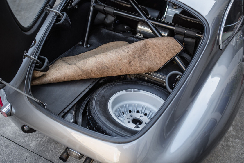 1963 Jaguar Type E Série 1 3,8L coupé préparation "lightweight"