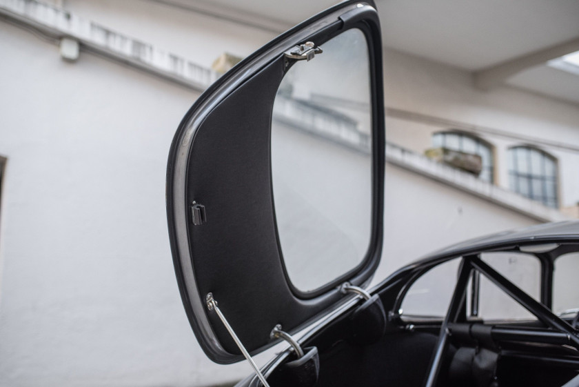 1963 Jaguar Type E Série 1 3,8L coupé préparation "lightweight"