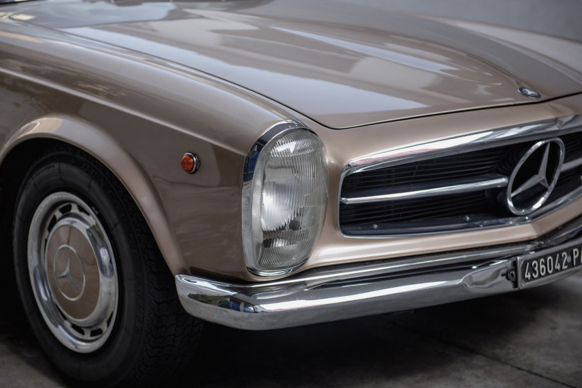 1968 Mercedes-Benz 280 SL