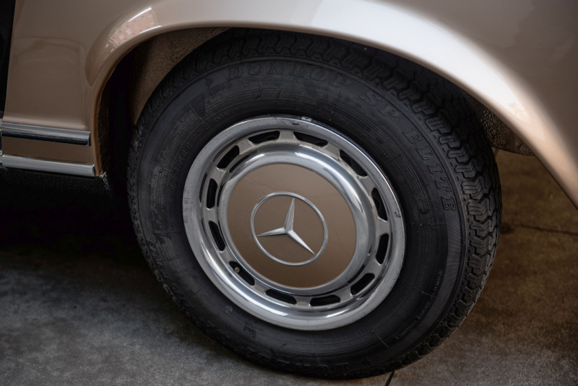 1968 Mercedes-Benz 280 SL