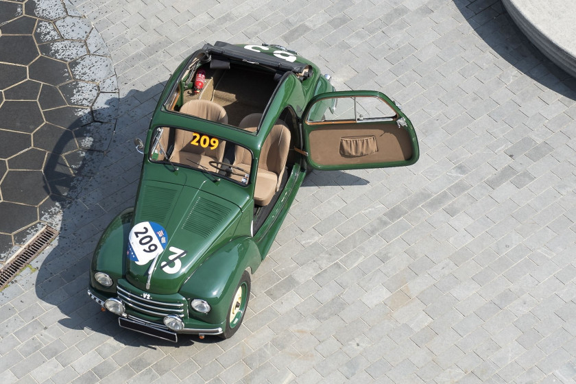 1951 Fiat 500C Topolino Ex-Mille Miglia 1952 et Giro di Sicilia 1952