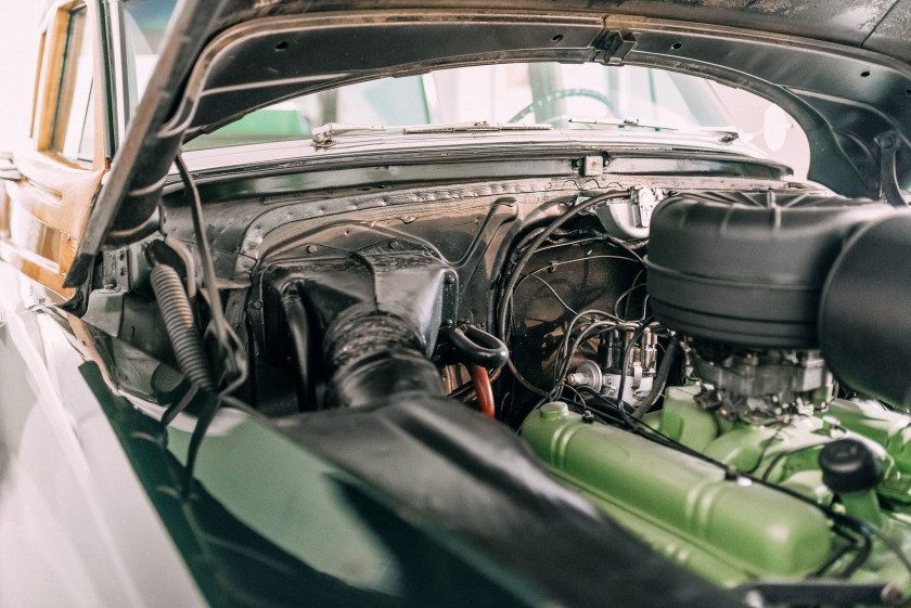 1953 Buick Roadmaster break "woody"  No reserve