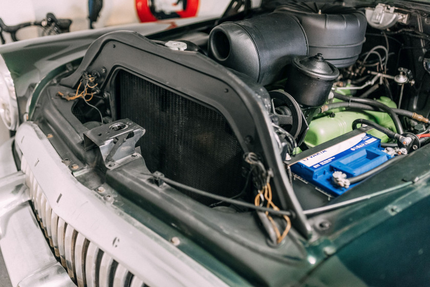 1953 Buick Roadmaster break "woody"  No reserve