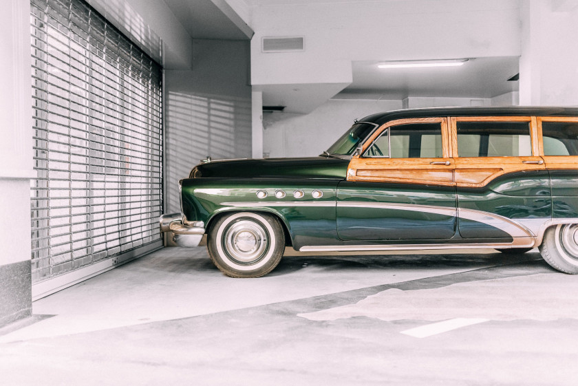 1953 Buick Roadmaster break "woody"  No reserve