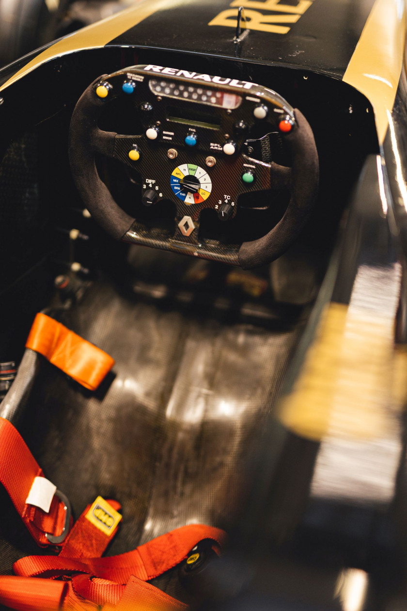 Circa 2011 Renault F1 R31 Show Car