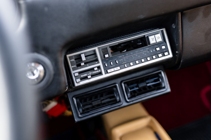 1981 Ferrari 208 GTB par Pininfarina  No reserve