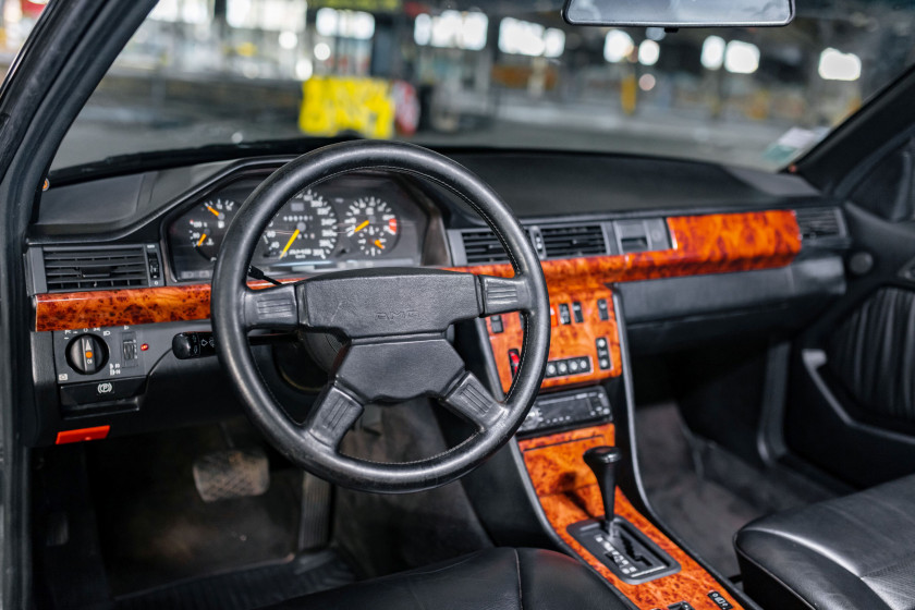 1988 Mercedes-Benz 300 CE 3,2L AMG  No reserve