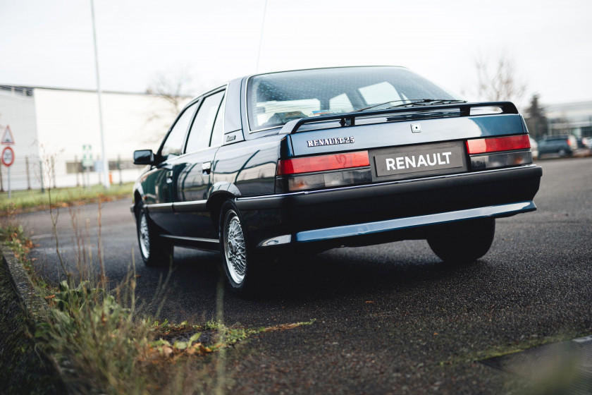 1992 Renault 25 V6 Turbo Baccara