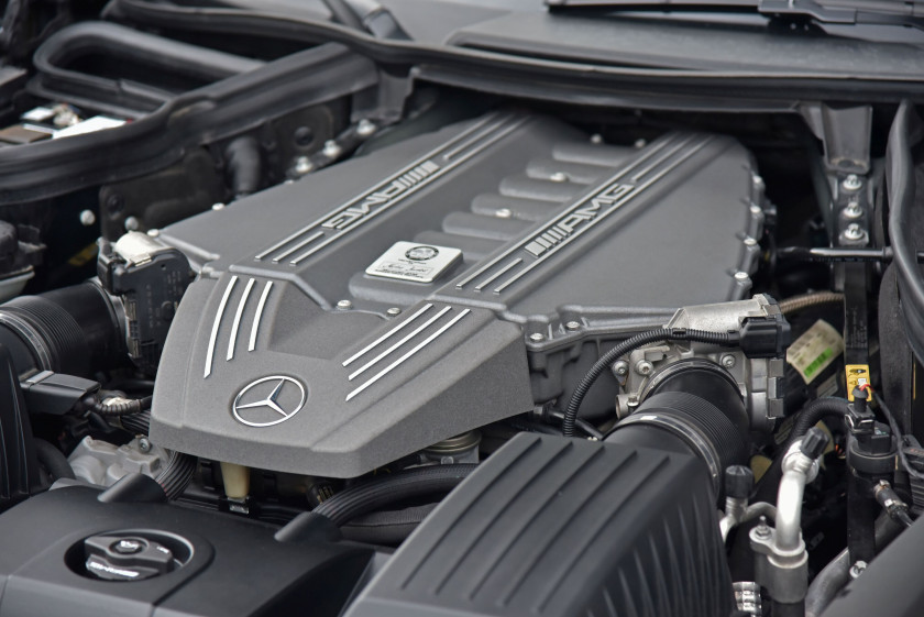 2010 Mercedes-Benz SLS AMG Coupé