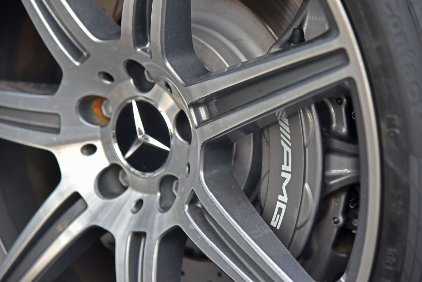 2010 Mercedes-Benz SLS AMG Coupé