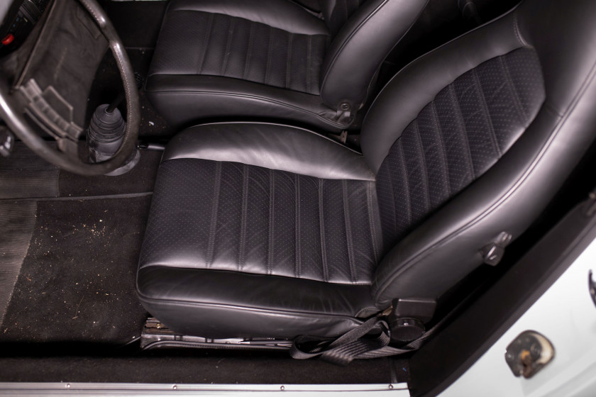 1976 Porsche 911 Carrera 2,7L Targa Police belge