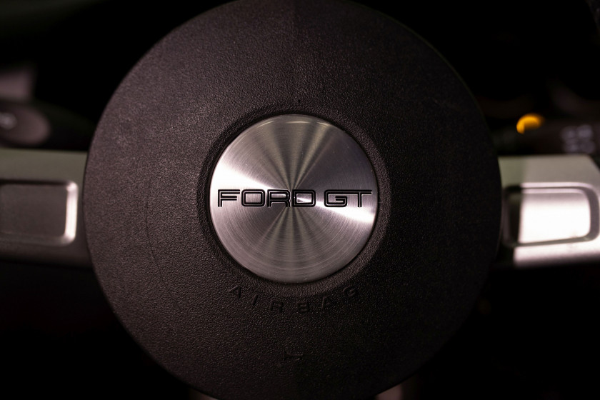 2005 Ford GT