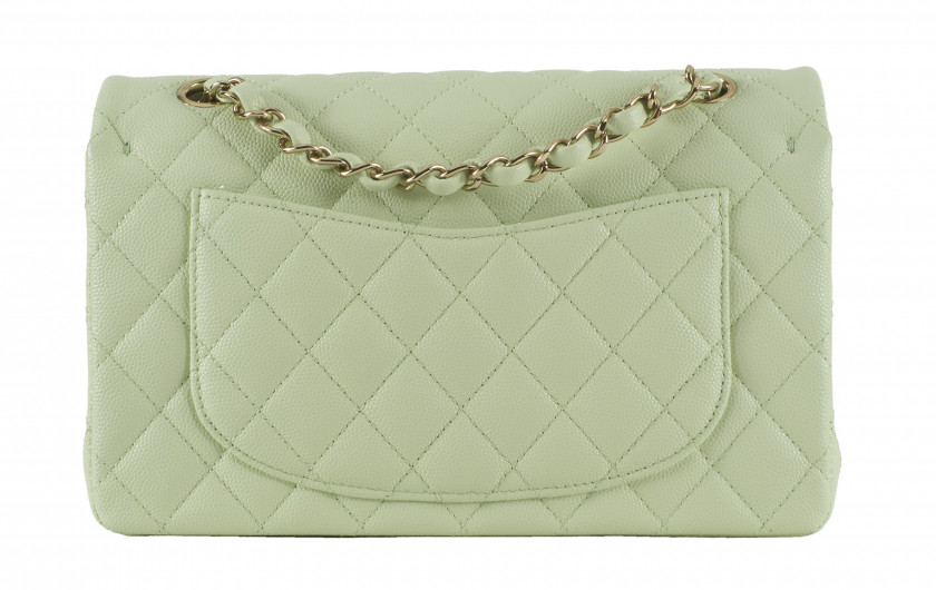 CHANEL Sac TIMELESS Cuir matelassé vert amande Anse chaîne entrelacée de cuir Garniture métal doré Dimensions : 23 x 14,5...