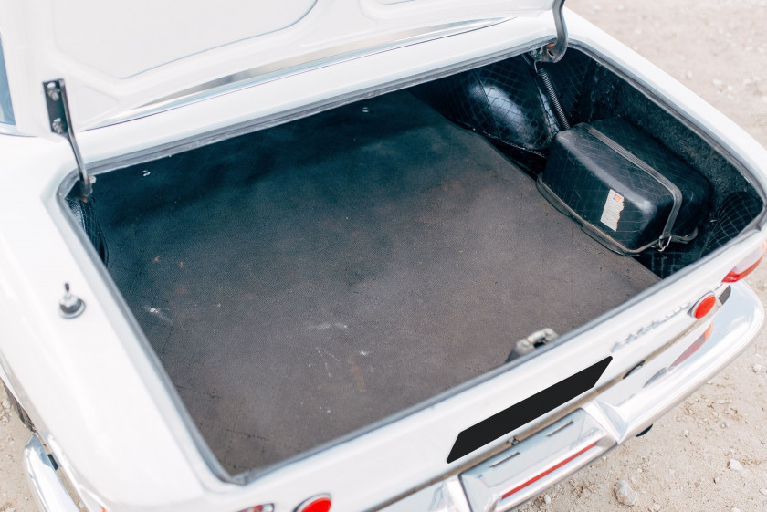 1966 Fiat 2300 S  No reserve