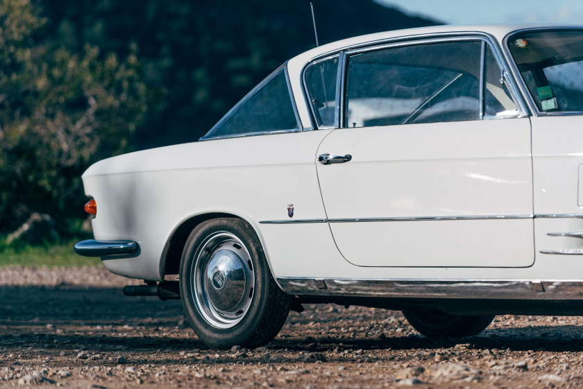 1966 Fiat 2300 S  No reserve