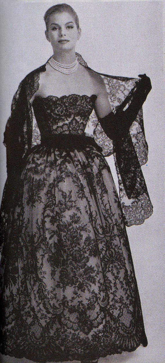 CHRISTIAN DIOR Haute Couture - Automne-Hiver 1956
