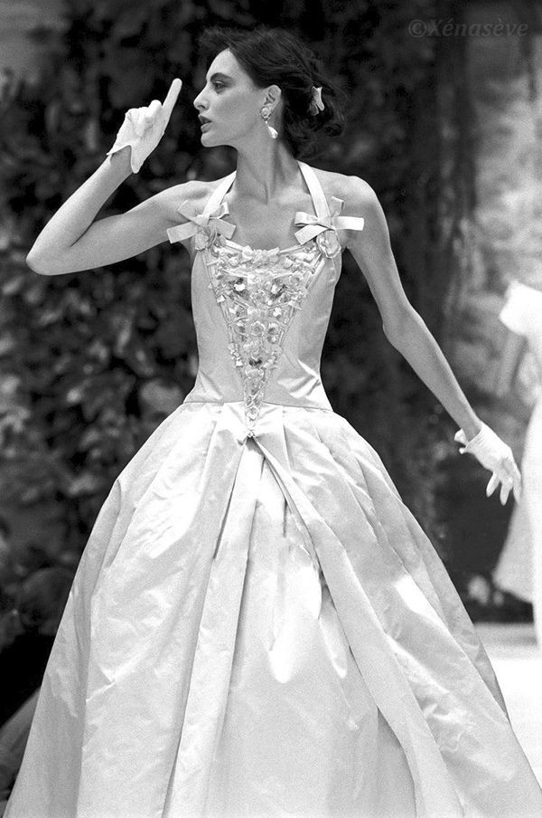 CHANEL par Karl LAGERFELD Haute Couture - 1985