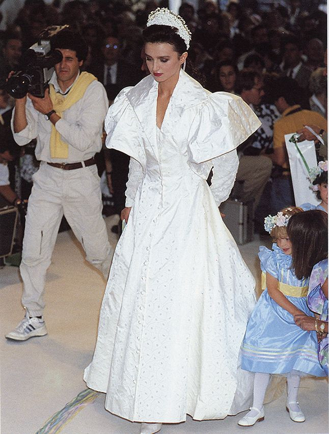 CARVEN Haute Couture - Hiver 1987/88