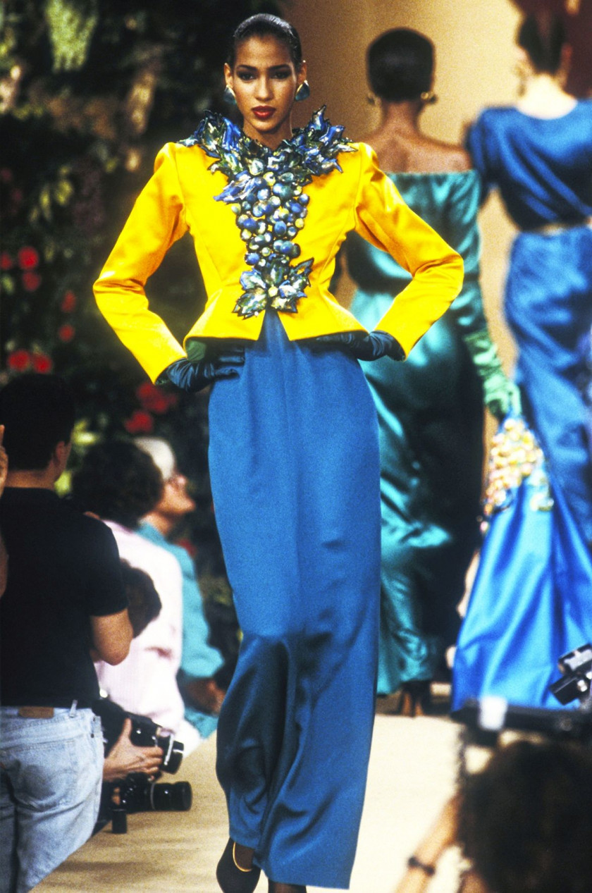 YVES SAINT LAURENT Haute Couture - Automne-Hiver 1988/89