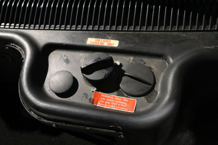 1981 DeLorean DMC-12  No reserve