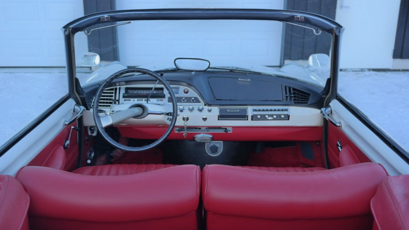 ¤ 1962 Citroën DS 19 Cabriolet " Le Caddy " par Chapron