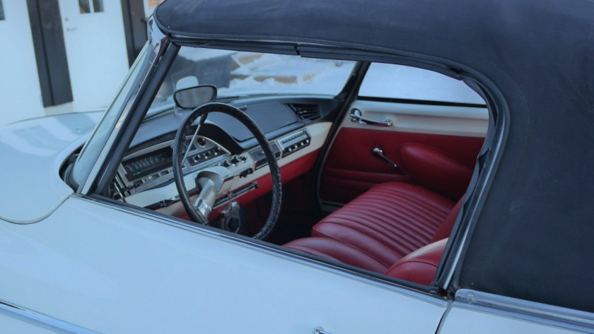 ¤ 1962 Citroën DS 19 Cabriolet " Le Caddy " par Chapron