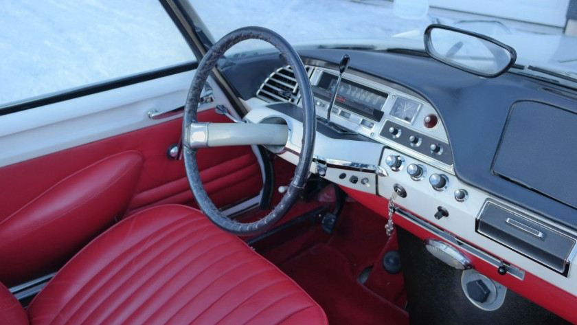 ¤ 1962 Citroën DS 19 Cabriolet " Le Caddy " par Chapron